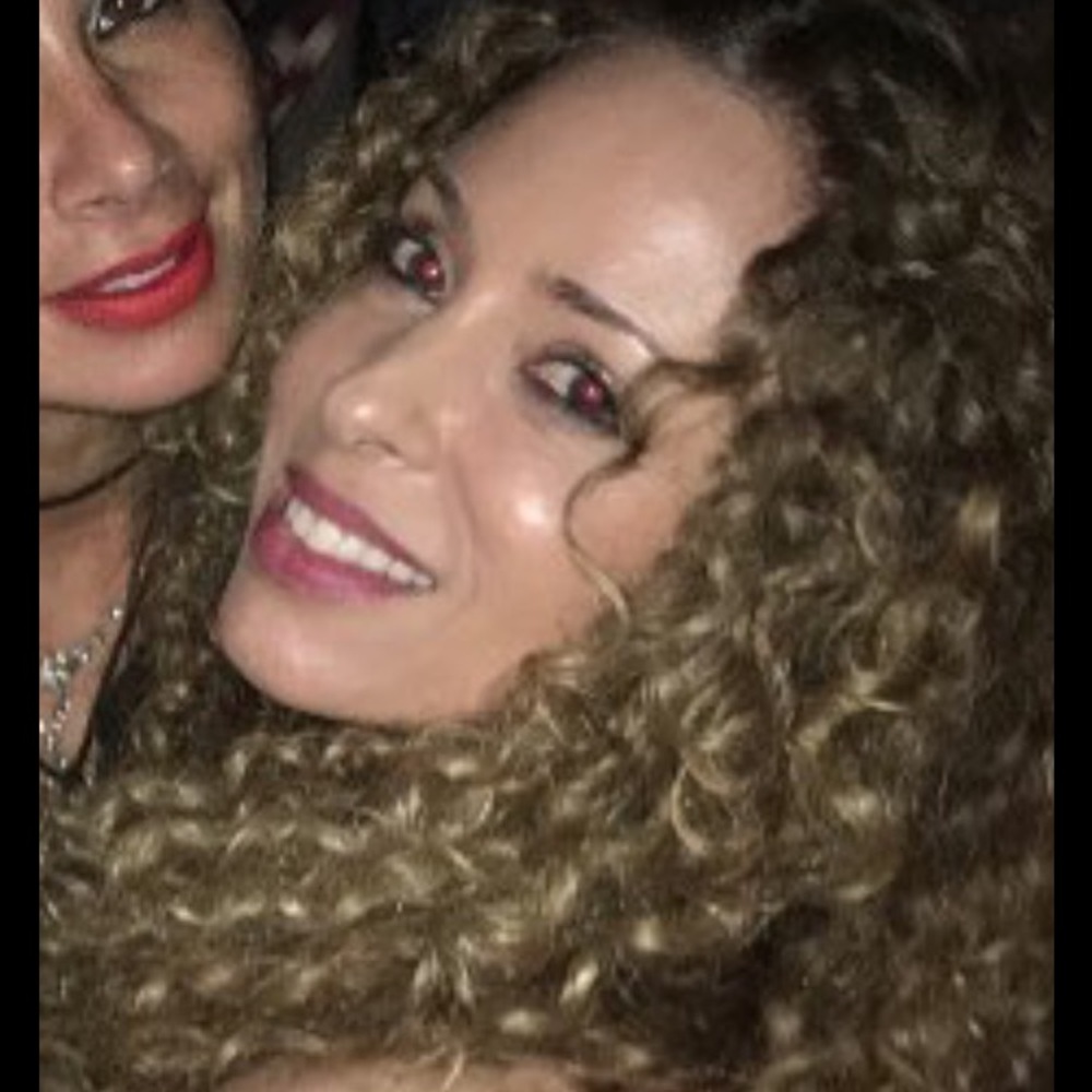 Meet your Posher, Vanessa